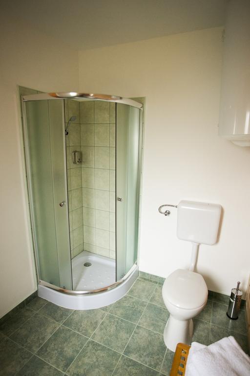 Szatmar Beregi Elmenyliget Aparthotel Fehergyarmat Ngoại thất bức ảnh