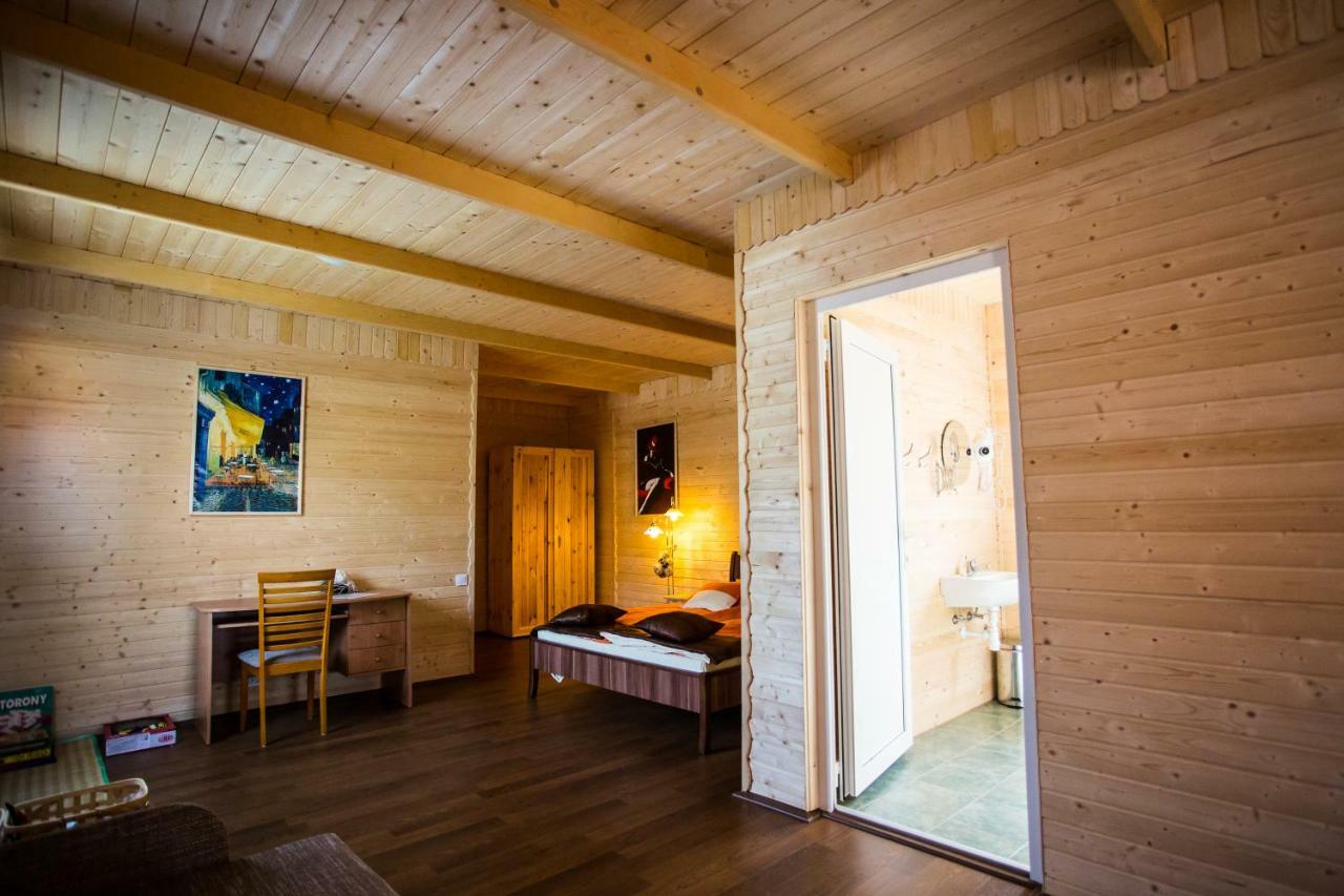 Szatmar Beregi Elmenyliget Aparthotel Fehergyarmat Ngoại thất bức ảnh